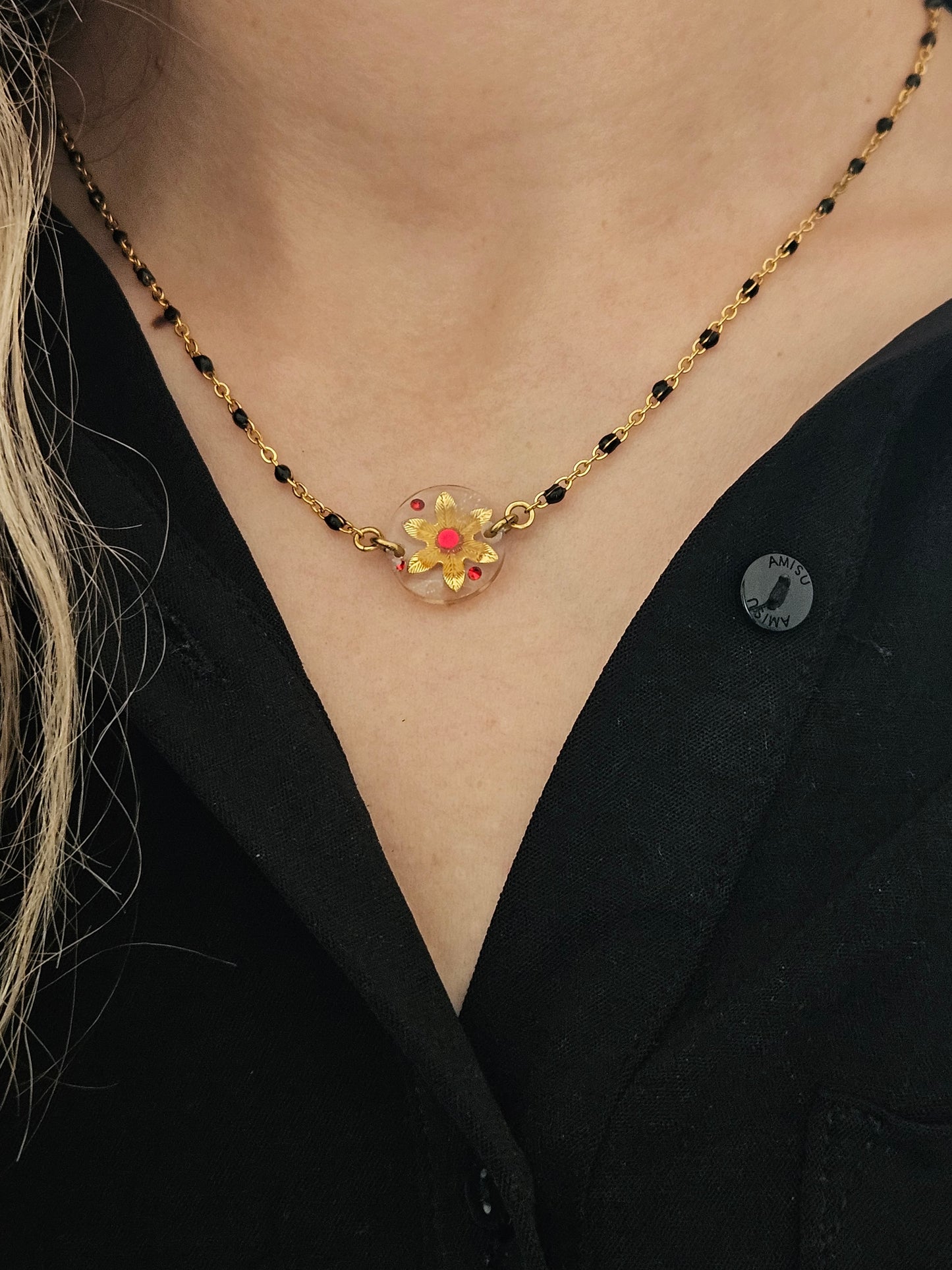 Collier Lorna